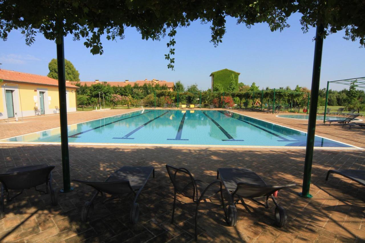 Campastrello Sport Hotel Residence Castagneto Carducci Luaran gambar